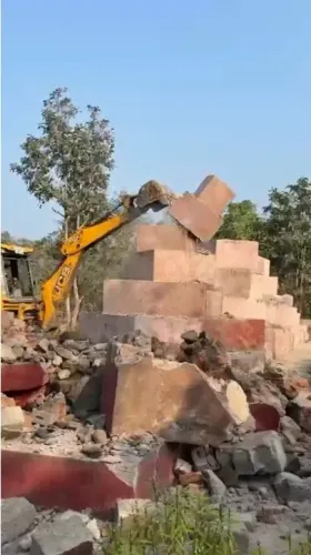 Why Did Security Forces Demolish 12 Maoist Memorials in Chhattisgarh's Bijapur?