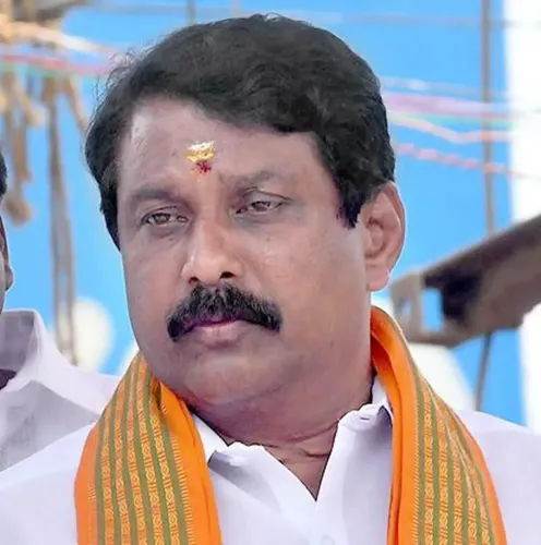 Nainar Nagendran Submits Nomination for TN BJP Presidency