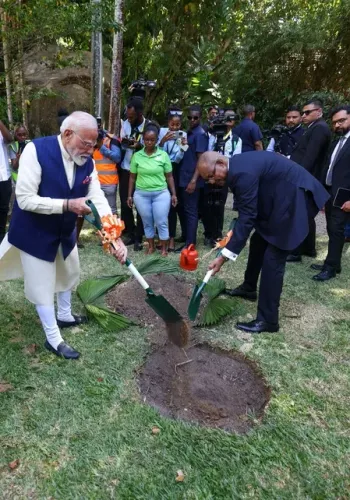 Modi, Seychelles President plant Coco de Mer under 'Ek Ped Maa Ke Naam'