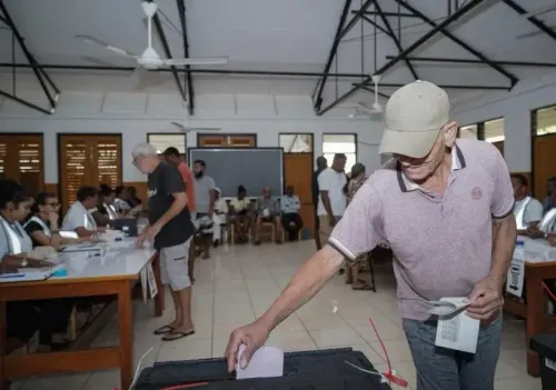 Will the Seychelles presidential election go to a runoff?