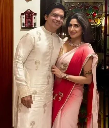 Did Shaan Write a Romantic Note for His Wife Radhika on Their 25th Wedding Anniversary?