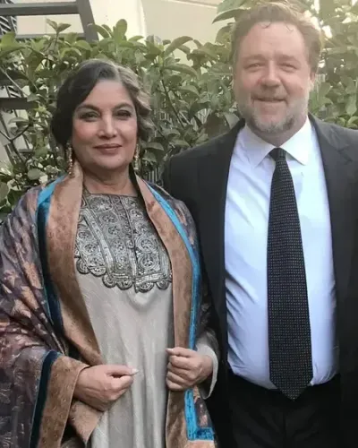 Did Shabana Azmi Just Reveal Her Admiration for Russell Crowe?