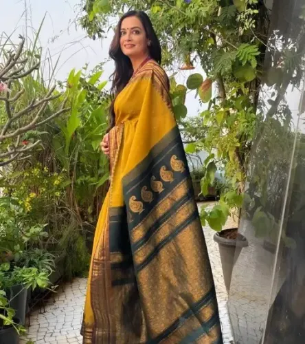 क्या शबाना आजमी ने दीया मिर्जा को दी साड़ी? एक्ट्रेस बोलीं- 'जिंदगी भर सहेज कर रखूंगी'