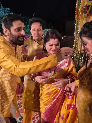Shakti Anand turns 51 on set of Mahadev And Sons with on-screen family