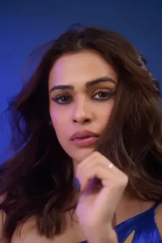 How Did Shalmali Kholgade Redefine Love in Her New Song ‘Impression’?