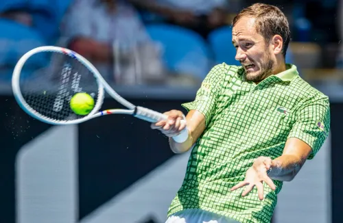 Medvedev beats Tsitsipas at Shanghai Masters 2026, reaches quarterfinals