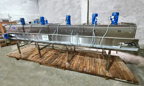 How has the share of processed foods in agri-food exports changed?