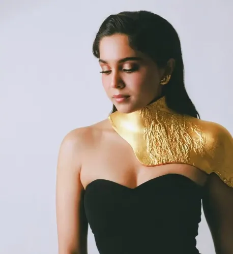 Has Sharvari Begun Filming for Imtiaz Ali’s Next with Vedang Raina on Dussehra?