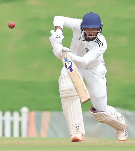 Is Shashi Tharoor Right to Celebrate ‘Under-Promoted Talent’ Ravichandran Smaran After His Latest Double Century?