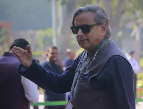 Padmaja Venugopal Invites Shashi Tharoor to Join BJP