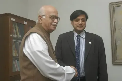 क्या शशि थरूर ने लालकृष्ण आडवाणी को सच्चा राजनेता बताया और जन्मदिन की बधाई दी?