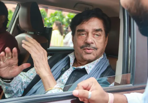 Shatrughan Sinha backs Rahul Gandhi on Amit Shah row, cites Newton's law