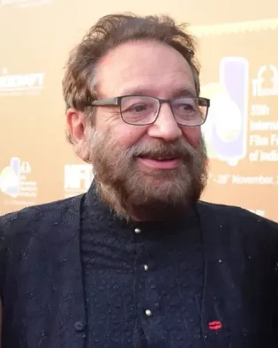 What Are Shekhar Kapur's Thoughts on AI's Impact on Organizations and Jobs?