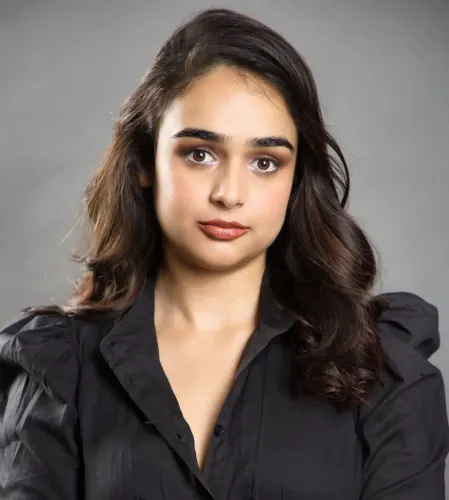 Kaveri Kapur, daughter of Shekhar Kapur, to debut alongside Vardhan Puri