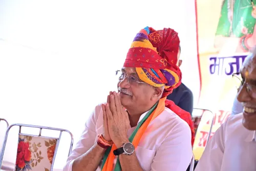 Shekhawat campaigns in Phalodi for BJP's panchayat push