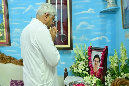 Shekhawat Visits Jodhpur Families, Attends Condolence Meets