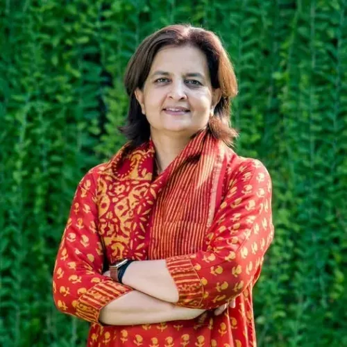 Shekhawat wishes BJP Rajasthan VP Jyoti Mirdha on birthday