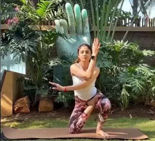 Shilpa Shetty's Yoga Wisdom: Mastering Vatayansana to Conquer Mondays