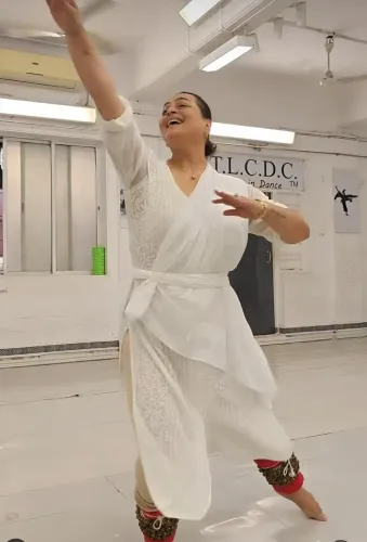 Shilpa Shirodkar returns to Kathak after 35 years, trained under Gopi Krishna