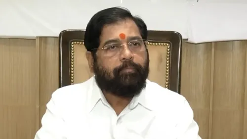 एकनाथ शिंदे का राहुल गांधी पर हमला: 'खुद को शिव से जोड़ना बदतमीजी, तीसरी आंख खुली तो इंडिया ब्लॉक भस्म होगा'