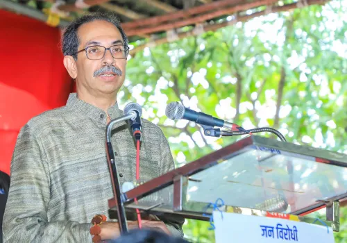 Why Did Shiv Sena(UBT) Question PM Modi's Praise for RSS?