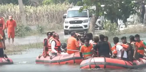 Bihar floods: Shivraj Singh Chouhan surveys damage, assures Central aid
