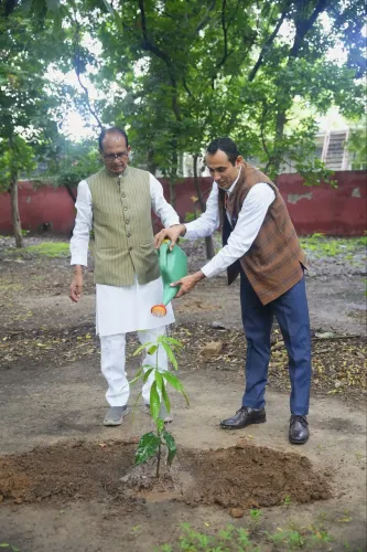 Shivraj Singh Chouhan plants sapling in Delhi, invites India to join #OnePlantADay
