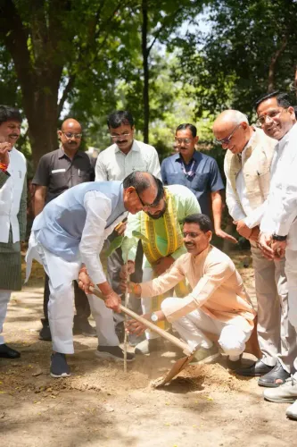 Shivraj Singh Chouhan Plants Sapling in Delhi, Promotes 'Shiv Vriksh Mitra'