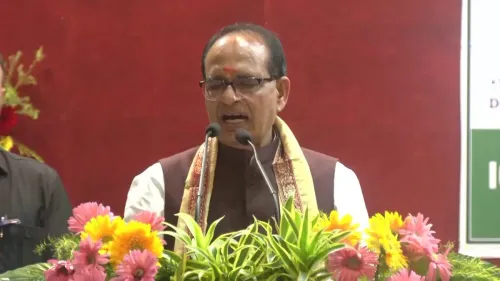Shivraj Singh Chouhan Vows Campaign to Boost Jute Quality, Farmer Prices