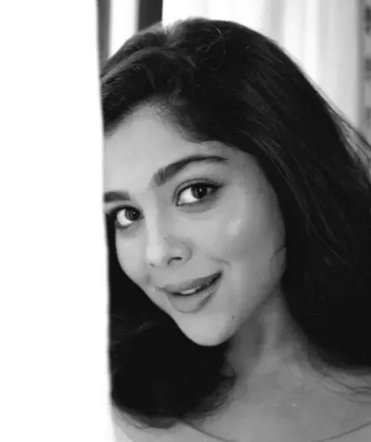 निहारिका चौकसे का शूटिंग डाइट सीक्रेट: चना जोर गरम से क्रैनबेरी तक, 'तुम से तुम तक' स्टार ने खोला राज़