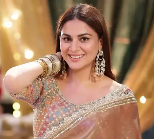 Did Shraddha Arya Enjoy a Perfect Family Vacation in Goa?