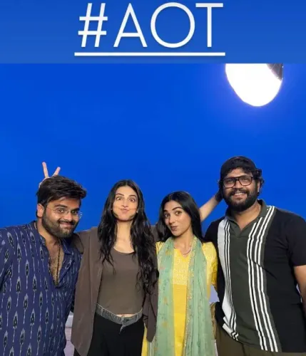 Shruti Haasan back on set for Dulquer Salmaan's 'Aakasam Lo Oka Tara'