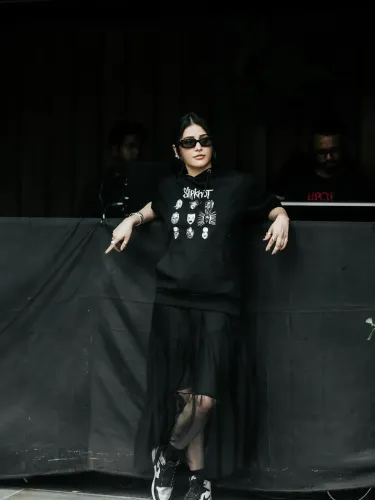 Did Shruti Haasan Just Turn Her Life into a Storybook This Halloween?