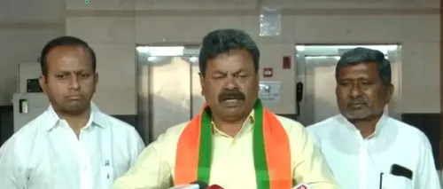 Should Siddaramaiah Apologize to the Nation for His Remarks on PM?