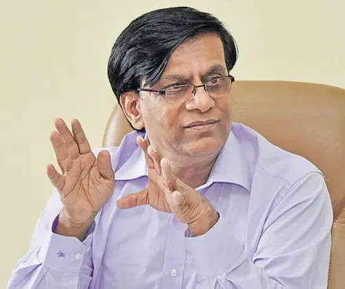 Will Siddaramaiah Complete His Full Term? Economic Advisor Weighs In