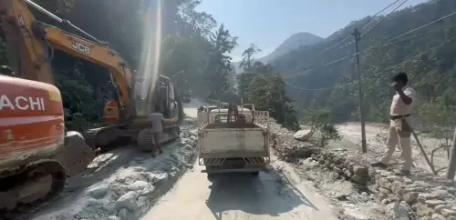क्या सिक्किम को उत्तर बंगाल से जोड़ने वाला एनएच-10 बंद हो गया है?