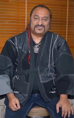 Can Singer Leslee Lewis Bring Back the Golden Era of Recording?