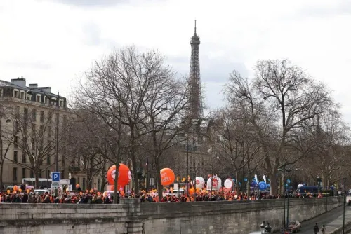 क्या 2025 में दुनिया के सबसे ज्यादा सर्च किए गए शहरों में भारत का नाम है?