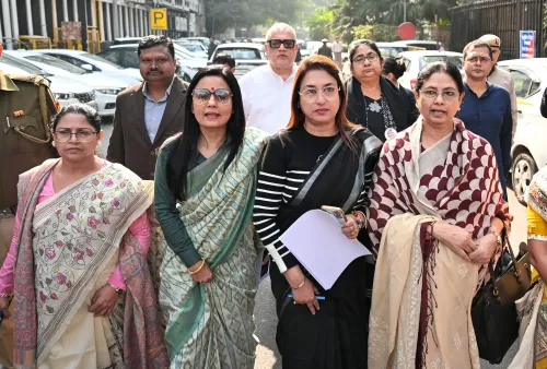 क्या चुनाव आयोग ने टीएमसी प्रतिनिधिमंडल से एसआईआर पर चर्चा की?