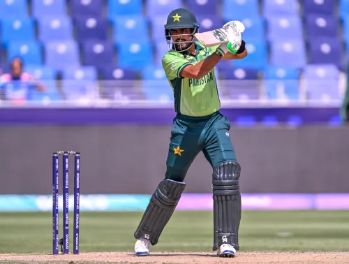 क्या बाबर आजम ने 136 वनडे में 20 शतक लगाकर इन खिलाड़ियों को पीछे छोड़ा?