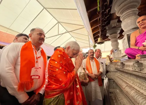 Sitharaman Offers Prayers at Mahalakshmi Temple, Uchhila