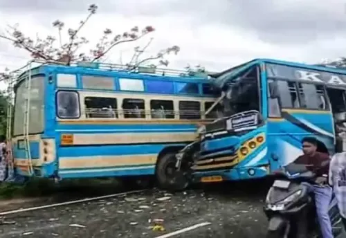 What Happened in the Fatal Bus Collision near Tenkasi?