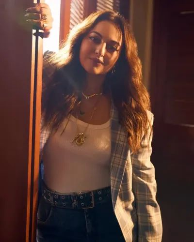 Does Sonakshi Sinha Wish to Star in a Biopic?