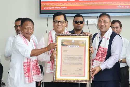 Sonowal Felicitates BJP MLAs at Dibrugarh Mandal Office