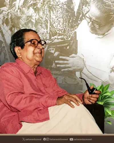 Sonowal pays tribute to Assamese literary icon Navakanta Barua