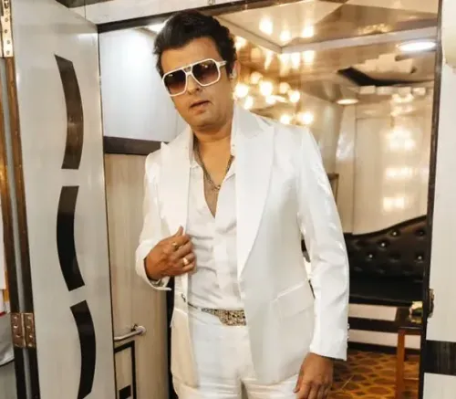 Sonu Nigam shares rare 1993 throwback from Filmistan Studio, Goregaon