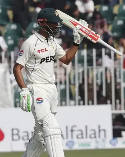 साउथ अफ्रीका के खिलाफ शफीक-मसूद के अर्धशतक, पहले दिन पाकिस्तान ने गंवाए 5 विकेट