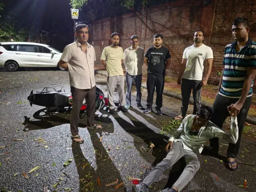 साउथ ईस्ट दिल्ली मुठभेड़: AATS ने घोषित बदमाश सोनू को पैर में गोली मारकर दबोचा, 17 मामले दर्ज