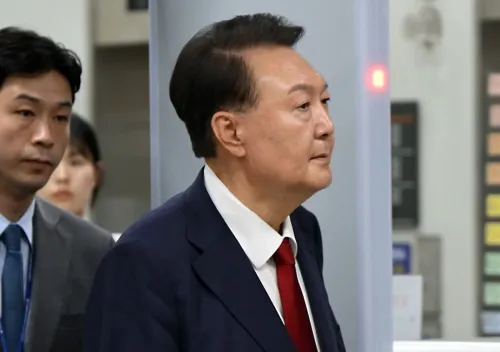 Why Did Former South Korean President Yoon Fail to Appear for Special Counsel Questioning?