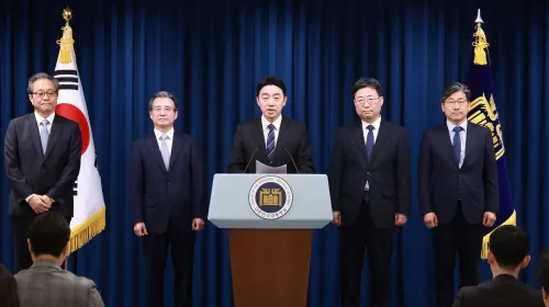 Who has President Lee Just Appointed as His Chief Policy Advisor?